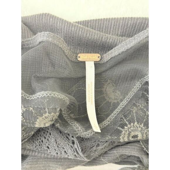 Free People Lola Large Black Lace Blouse Tunic V-Neck Boho Floral Open Loose - Picture 6 of 9